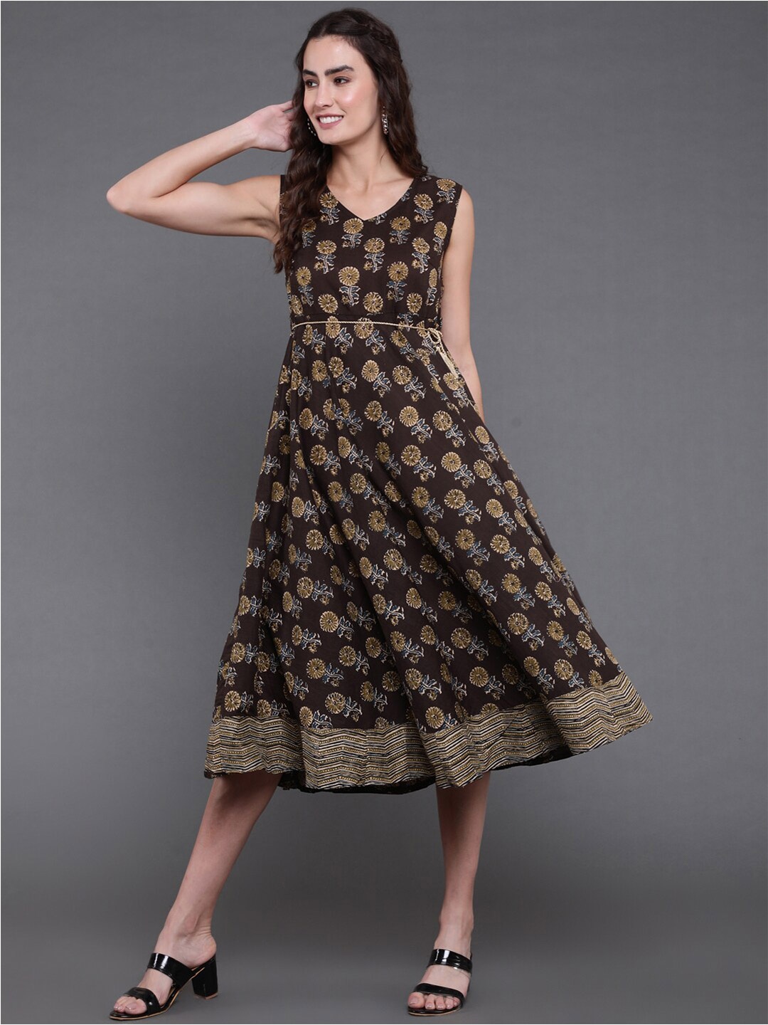 

antaran Floral Printed Cotton A-Line Midi Dress With Belt, Olive