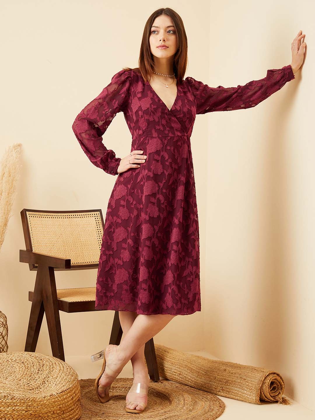 

Berrylush Maroon Bishop Sleeve Layered Jacquard Midi Dress