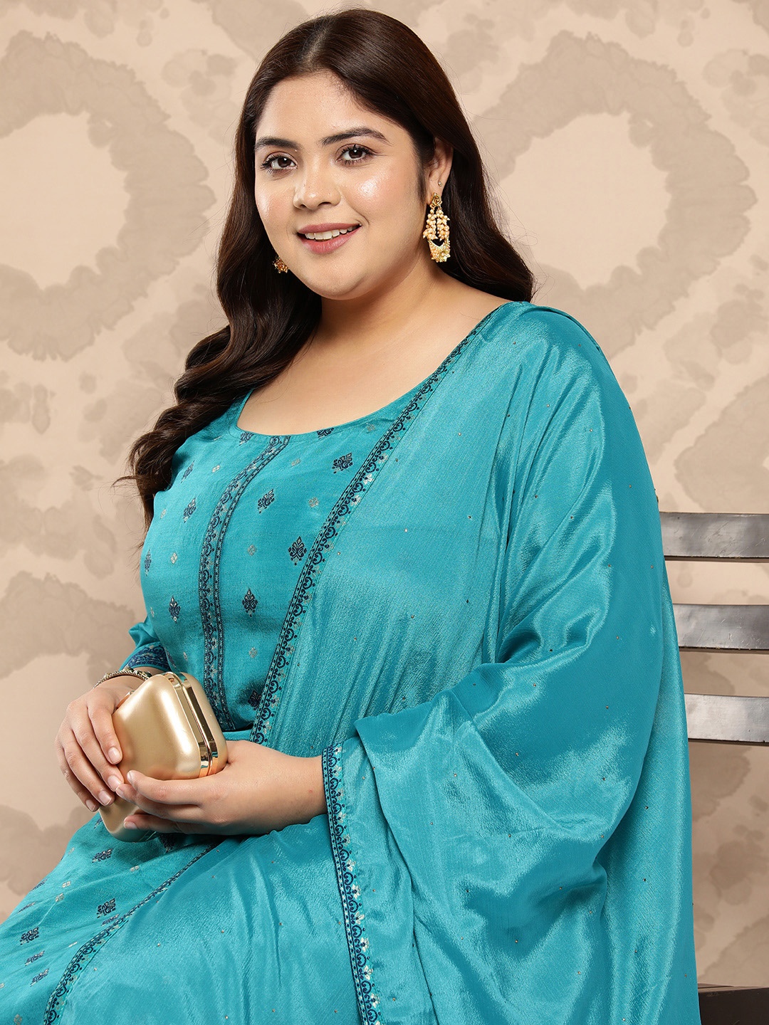 

EXTRA LOVE BY LIBAS Plus Size Ethnic Motifs Regular Kurta with Trousers & Dupatta, Turquoise blue