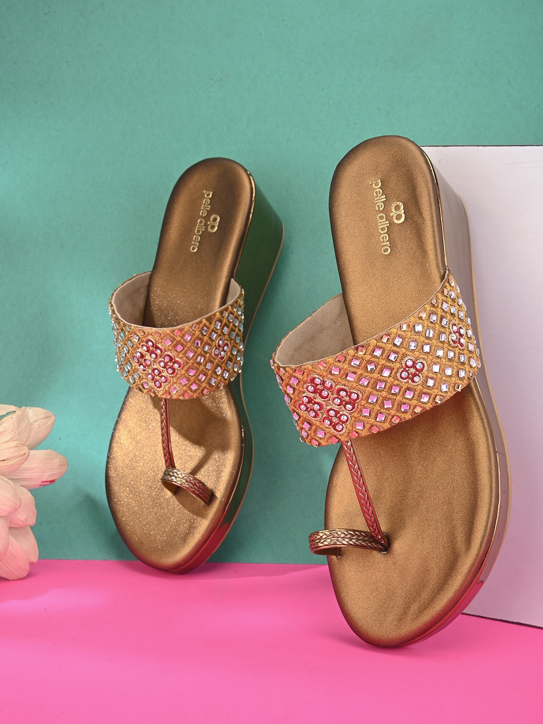 

pelle albero Embellished Wedge Heels, Copper