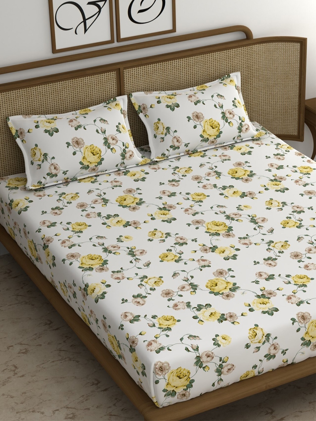 

CHHAVI INDIA Yellow & White Floral Printed 210 TC Queen Bedsheet & 2 Pillow Covers