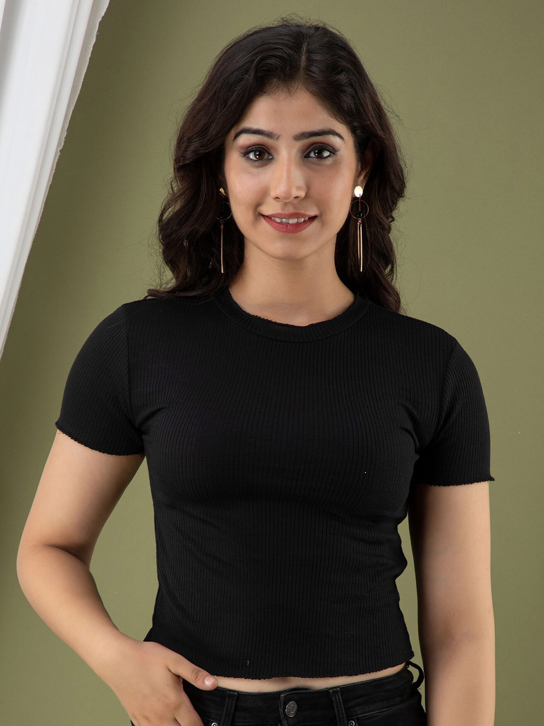 

Mialo fashion Self Design Fitted Crop Top, Black