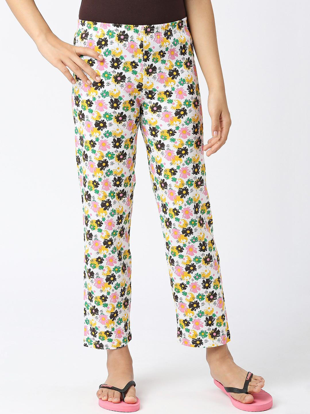 

SINI MINI Girls Mid-Rise Printed Pure Cotton Lounge Pants, White