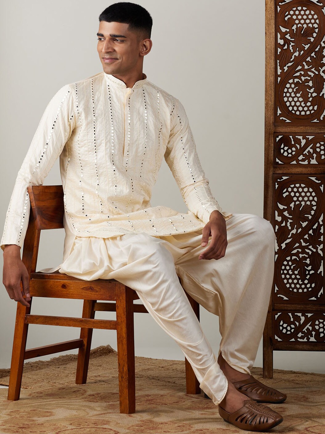 

VASTRAMAY Men Embroidered Mirror Work Kurta With Dhoti Pants, Cream