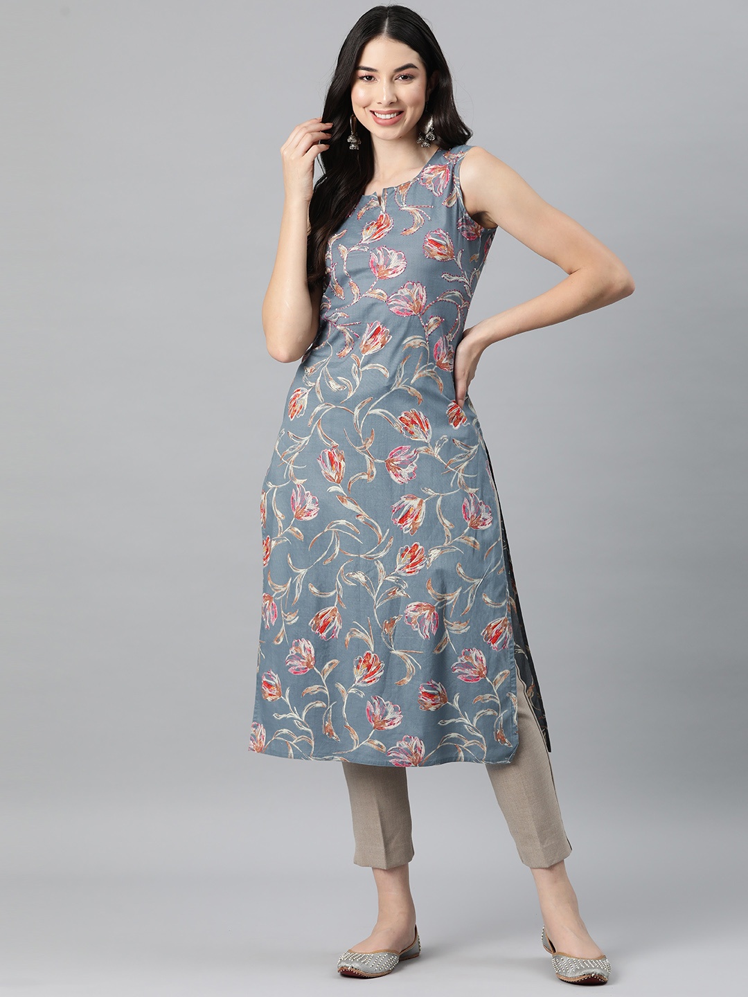 

Ramas Floral Printed Kantha Work Cotton Kurta, Grey