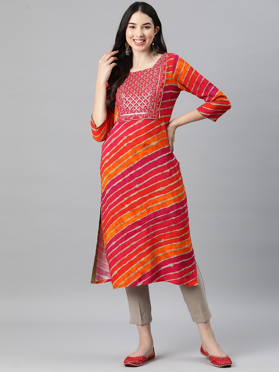 

Ramas Leheriya Striped Sequinned Kurta, Multi