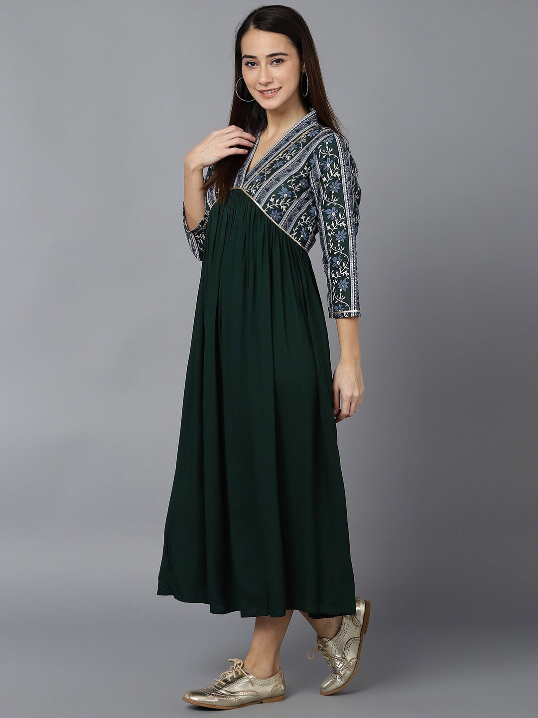 

AHIKA V-Neck A-Line Midi Dress, Green