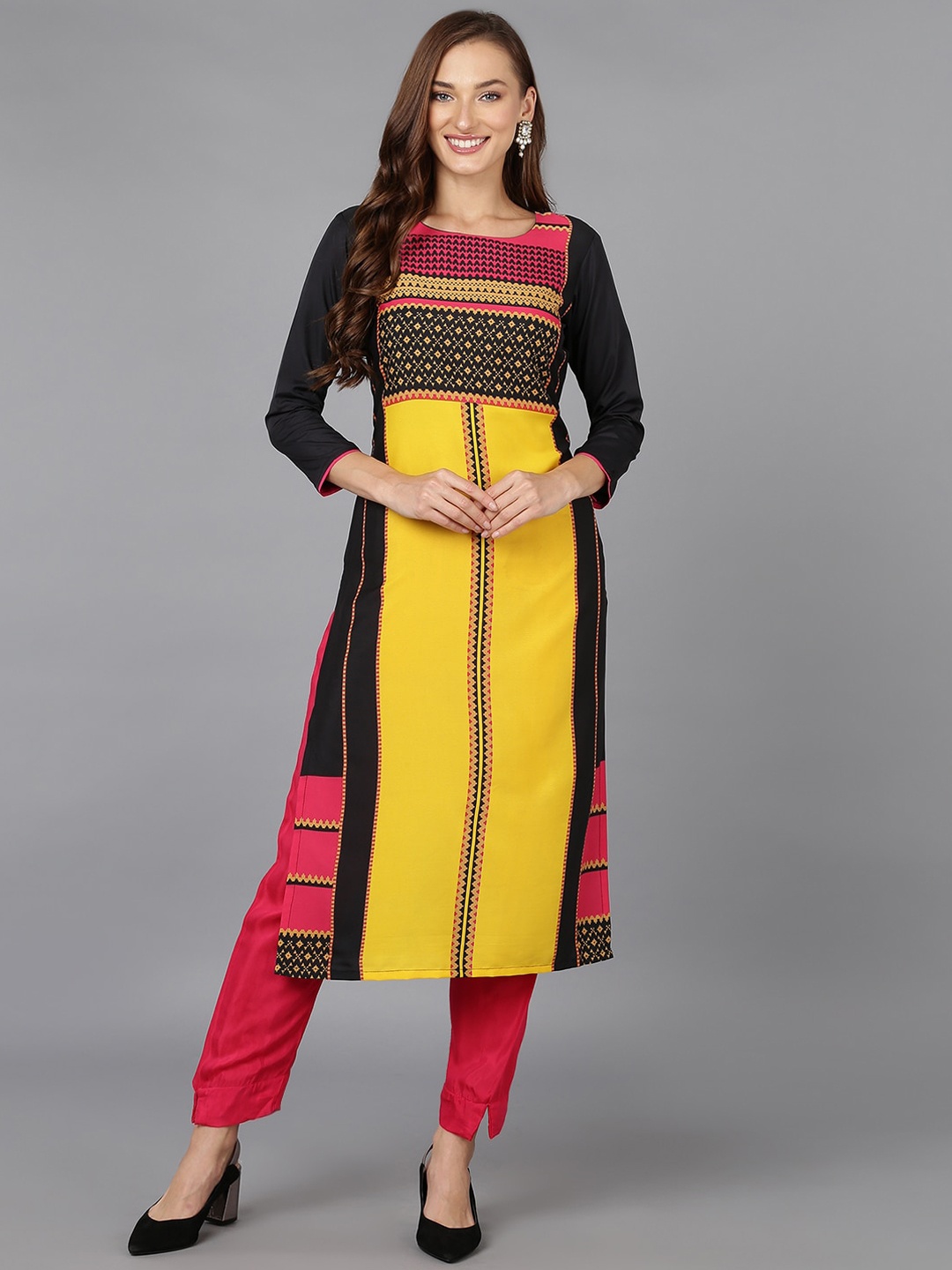 

AHIKA Black & Yellow Geometric Printed Crepe Kurta