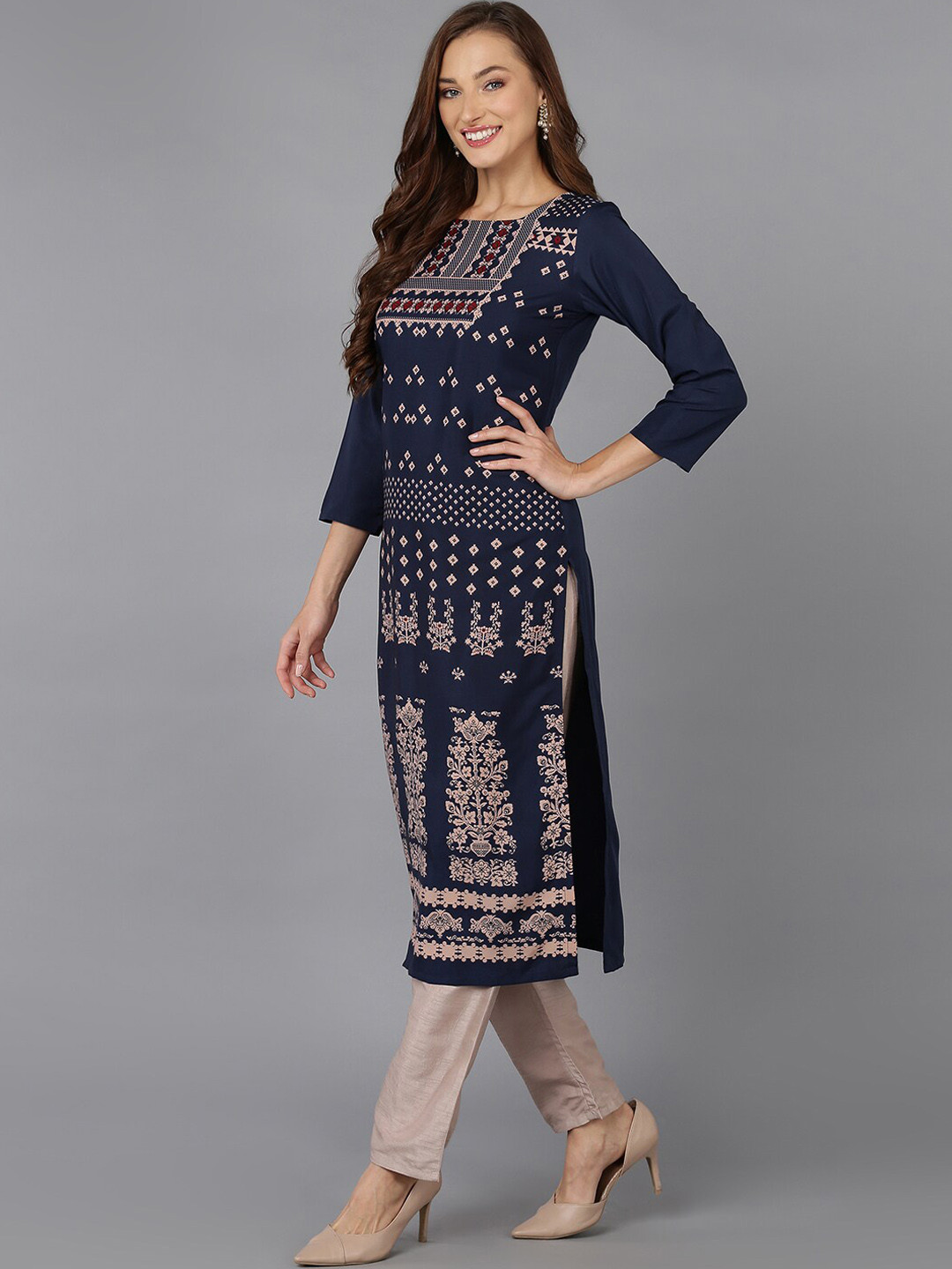 

AHIKA Navy Blue & Beige Ethnic Motifs Printed Straight Kurta