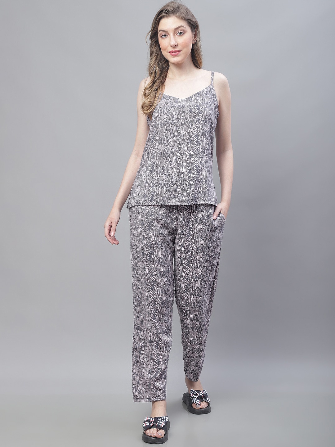 

TAG 7 3 Piece Animal Printed Night Suit, Purple