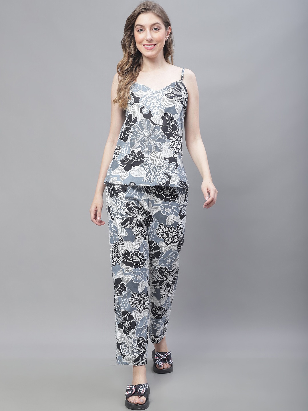 

TAG 7 3 Piece Floral Printed Pure Cotton Night Suit, Grey