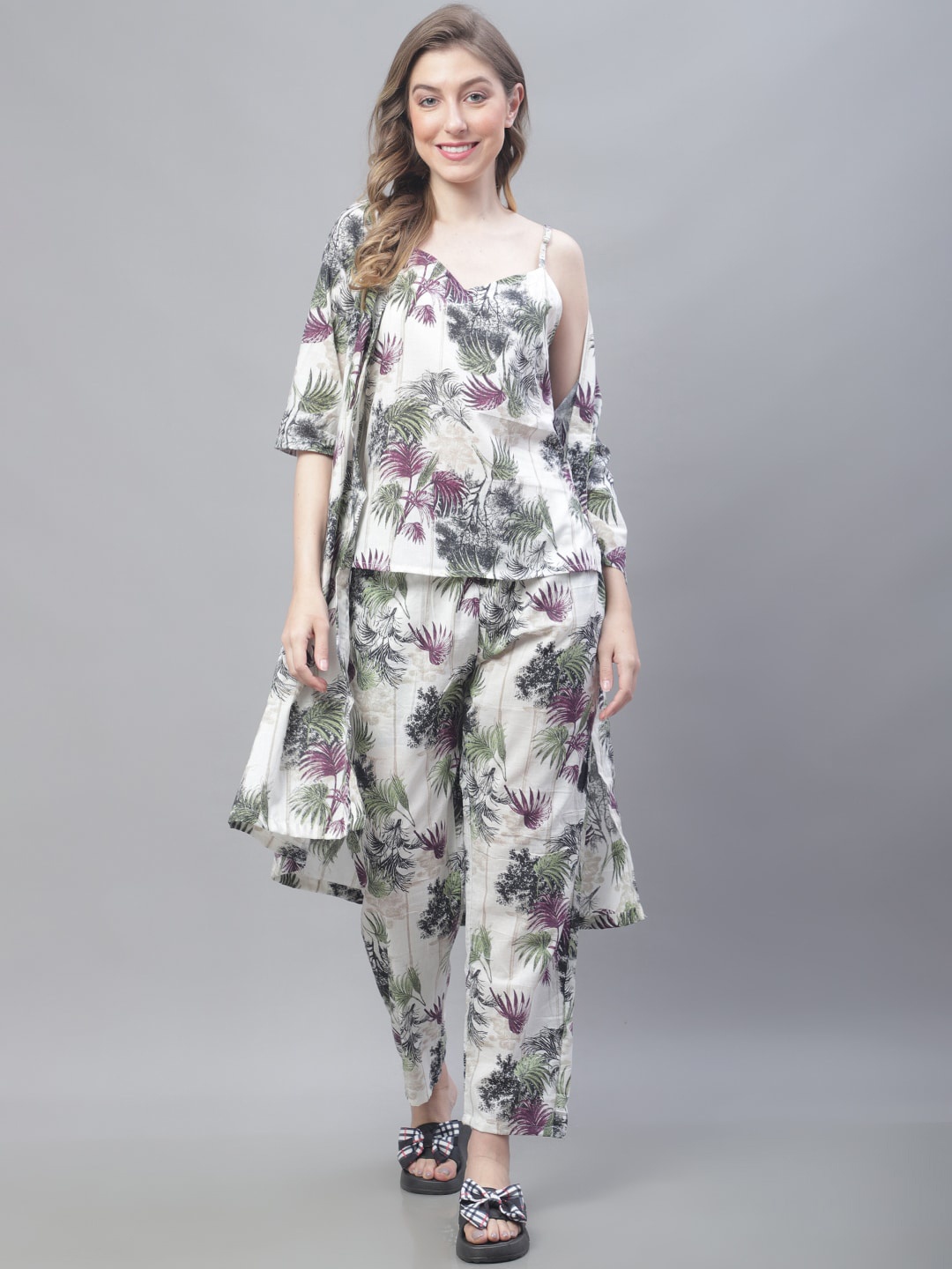 

TAG 7 3 Pieces Floral Printed Pure Cotton Night Suit, White