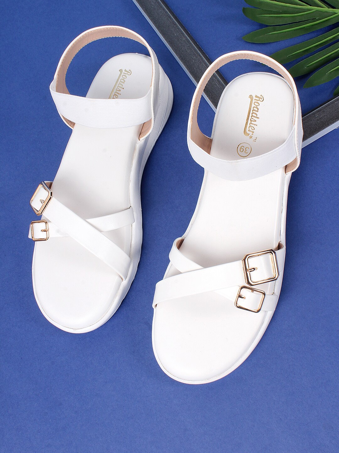 

The Roadster Lifestyle Co. Women White Open Toe Flats With Backstrap