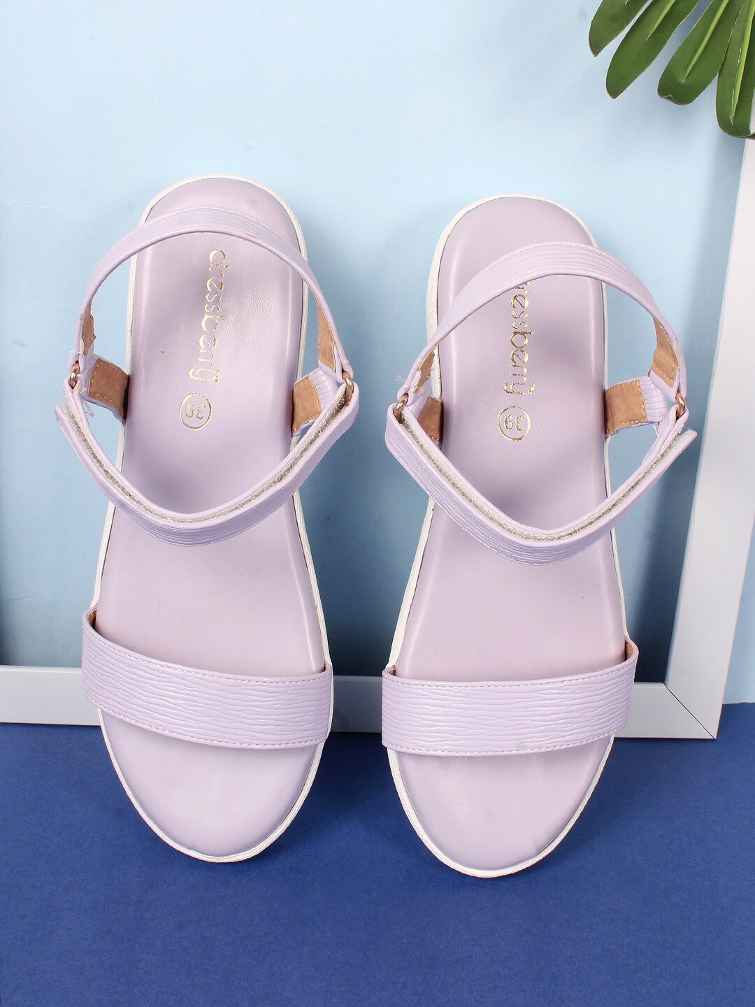 

DressBerry Lavender Textured Open Toe Comfort Heels With Backstrap