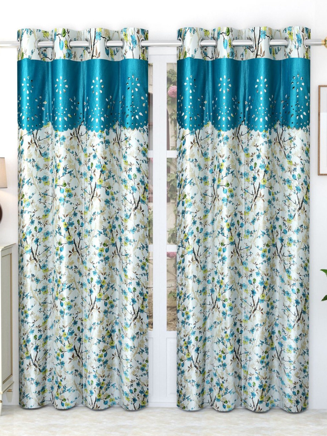 

Bajo's Blue & White 2 Pieces Floral Door Curtain