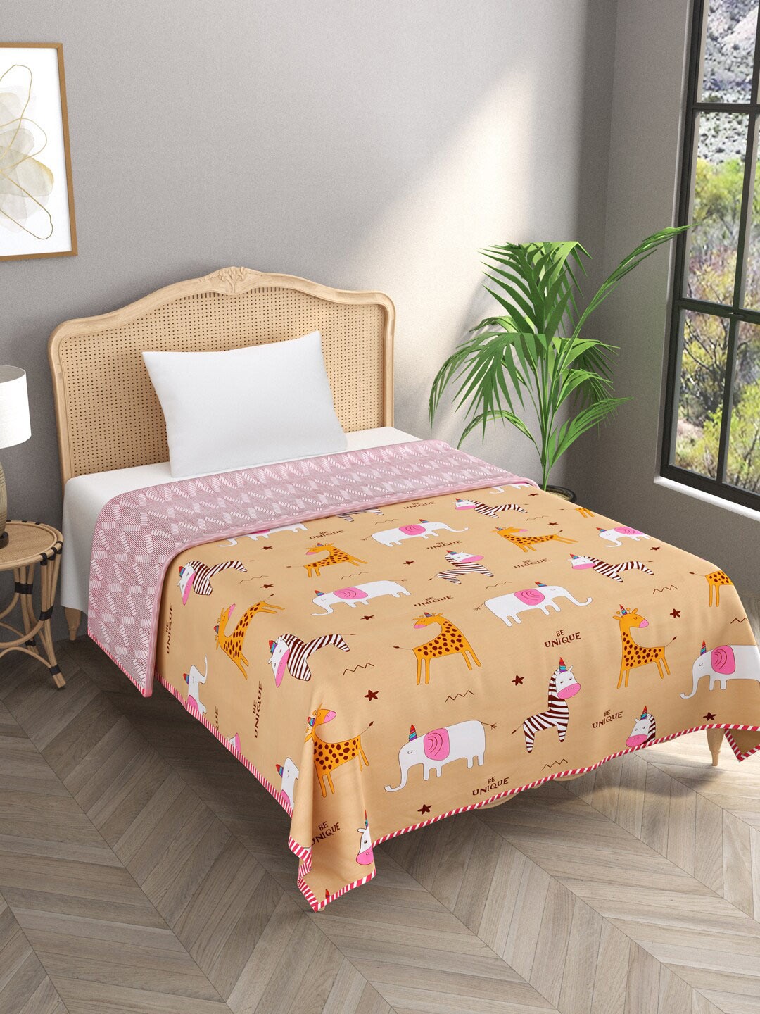 

Gulaab Jaipur Beige & Pink Printed AC Room 450 GSM Cotton Single Bed Dohar