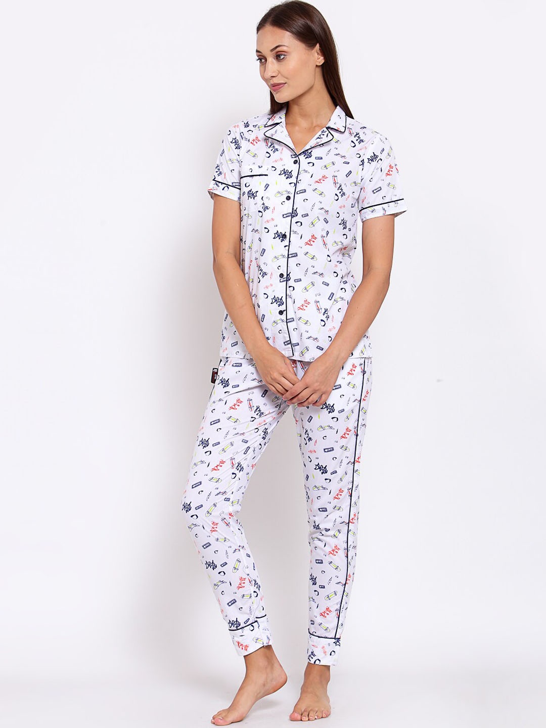 

KLOTTHE Conversational Printed Pure Cotton Night Suit, White