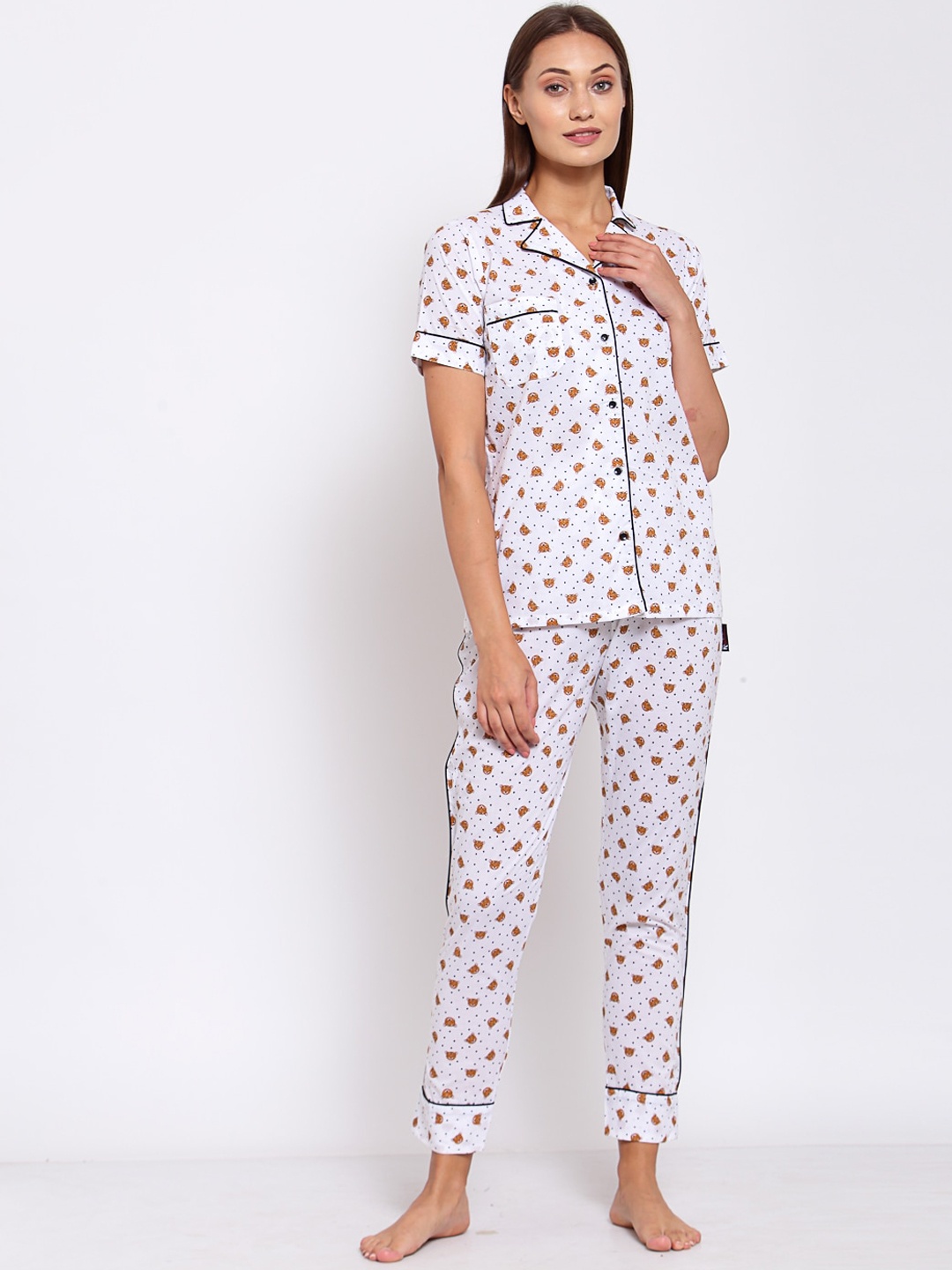 

KLOTTHE Conversational Printed Pure Cotton Night Suit, White