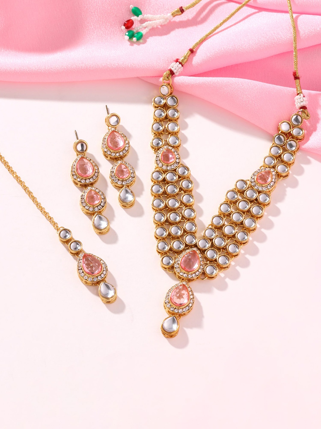 

Yellow Chimes Gold-Plated Kundan Studded Jewellery Set