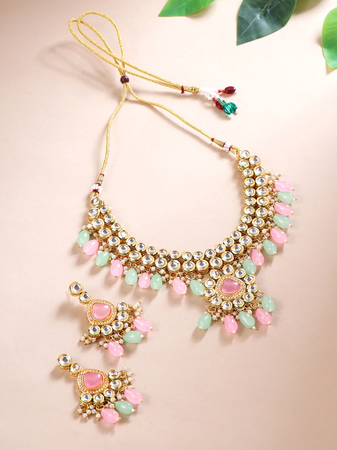 

Yellow Chimes Gold-Plated Kundan Studded & Beaded Jewellery Set, Green