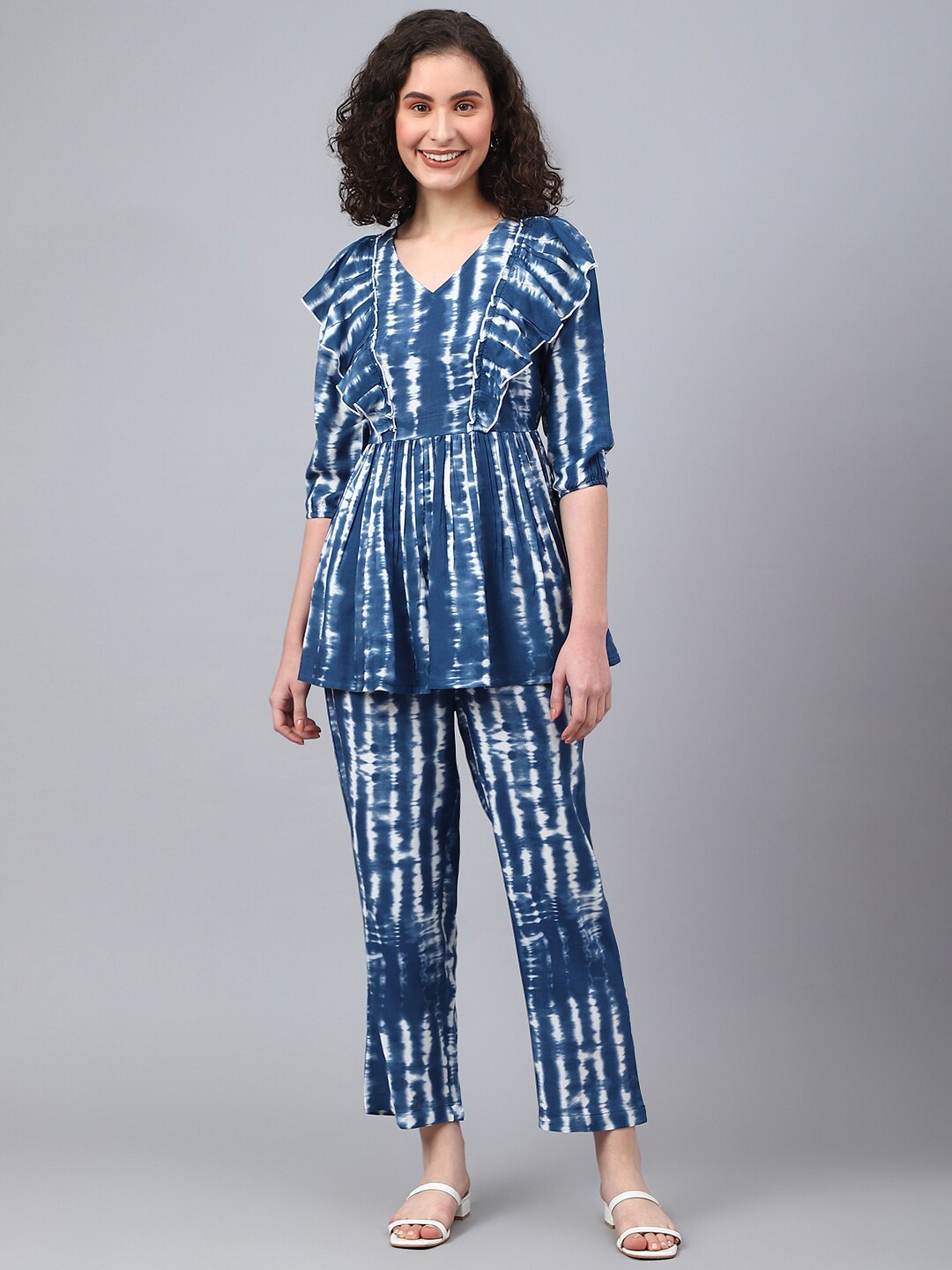 

DEEBACO Tie & Dye Front Frill Top With Trouser, Blue