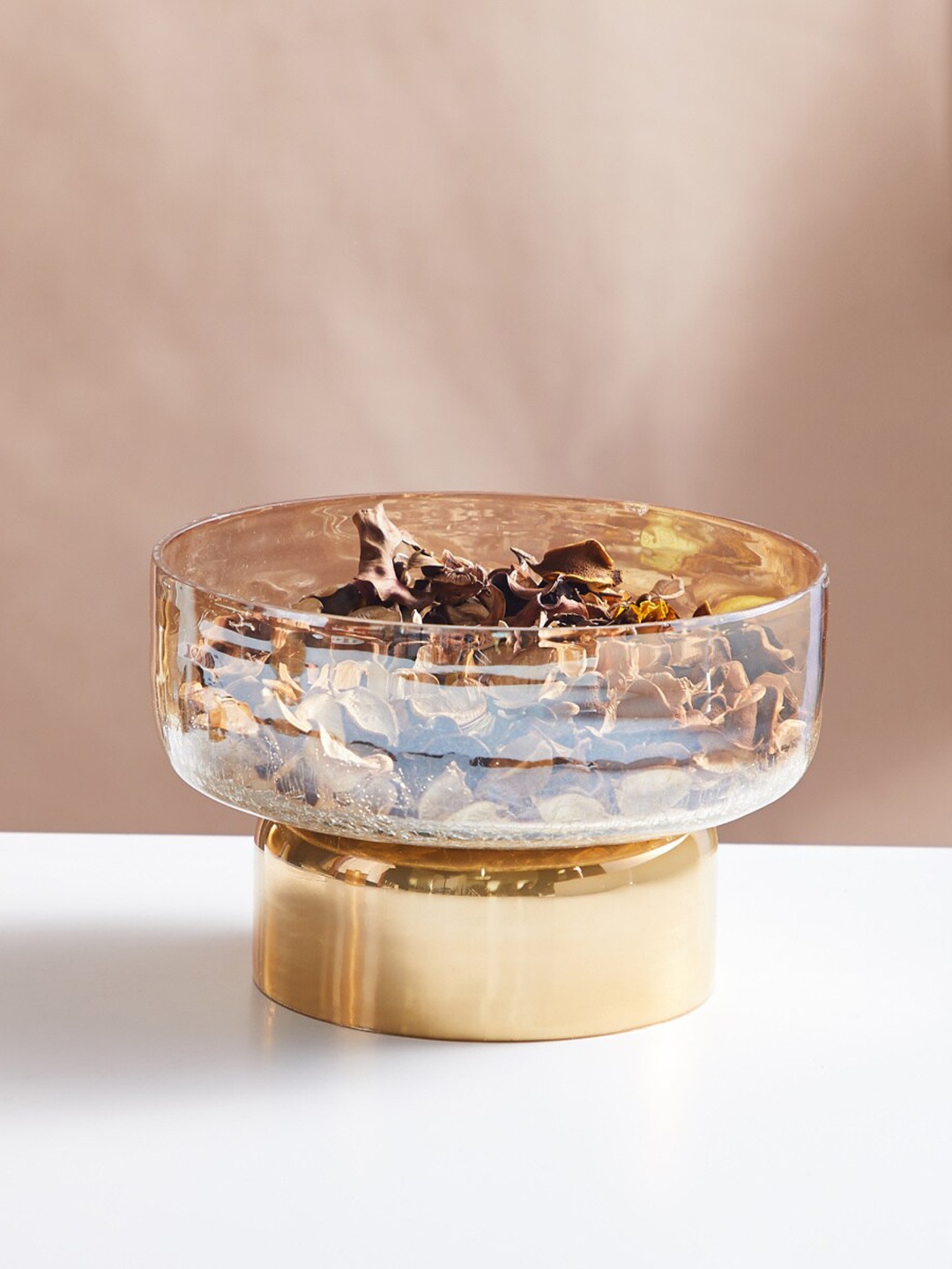 

Home Centre Gold Toned Textured Bowl Figurine Showpiece