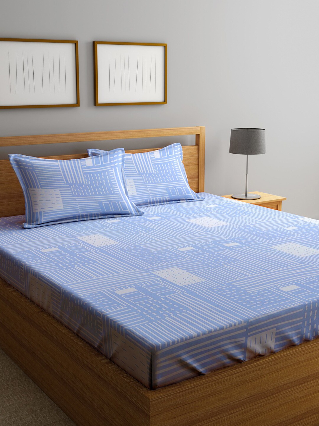 

KLOTTHE Blue & White Geometric 300 TC King Bedsheet With 2 Pillow covers