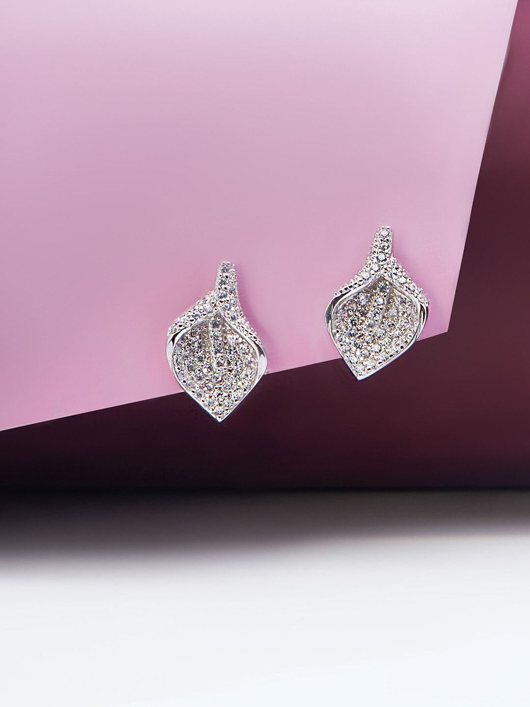 

AKSA 925 Sterling Silver Zircon Closure Studs Earrings