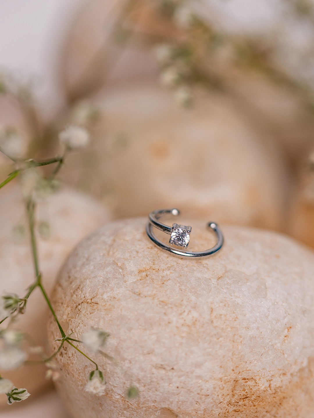 

AKSA 925 Sterling Silver Circular Ear Cuff Earrings