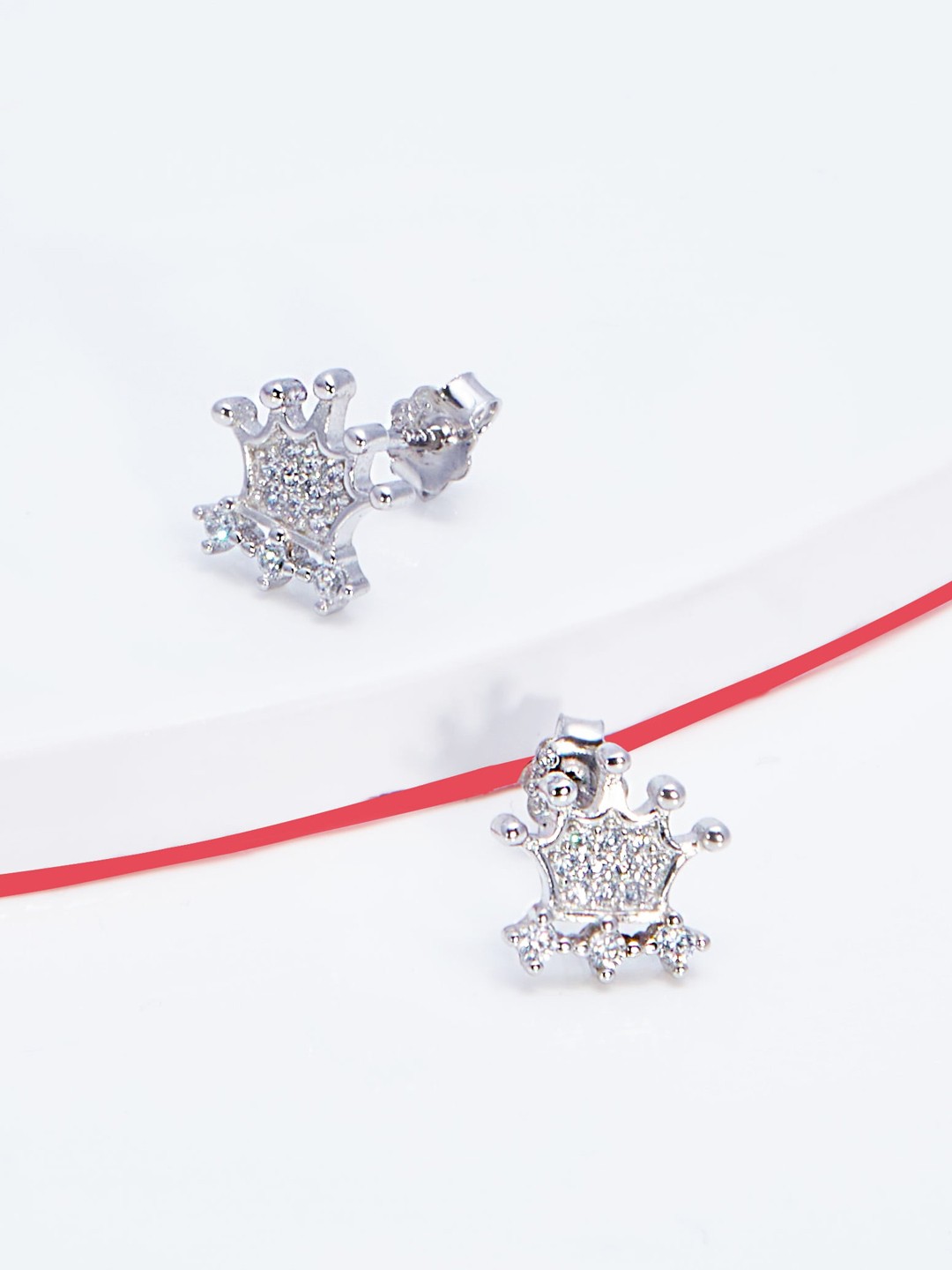

AKSA Rhodium-Plated Crown Studs Earrings, Silver