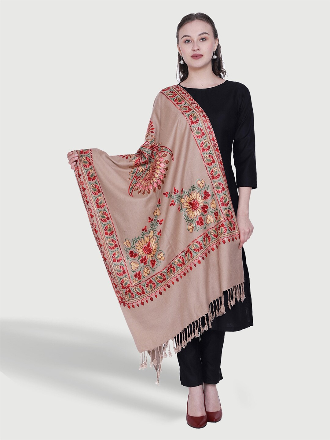 

SWI Stylish Women Floral Embroidered Aari Woollen Stole, Beige