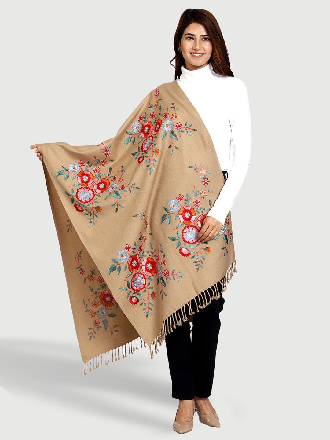 

SWI Stylish Floral Embroidered Aari Work Shawl, Brown