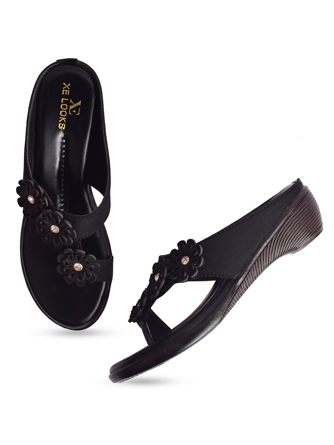 

XE Looks Embellished One Toe Flats, Black