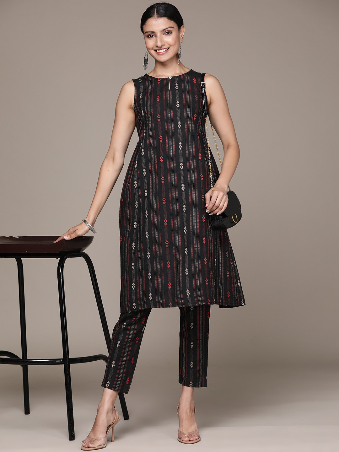 

Anubhutee Ethnic Motifs Pleated Kantha Work Keyhole Neck Kurta With Trousers, Black