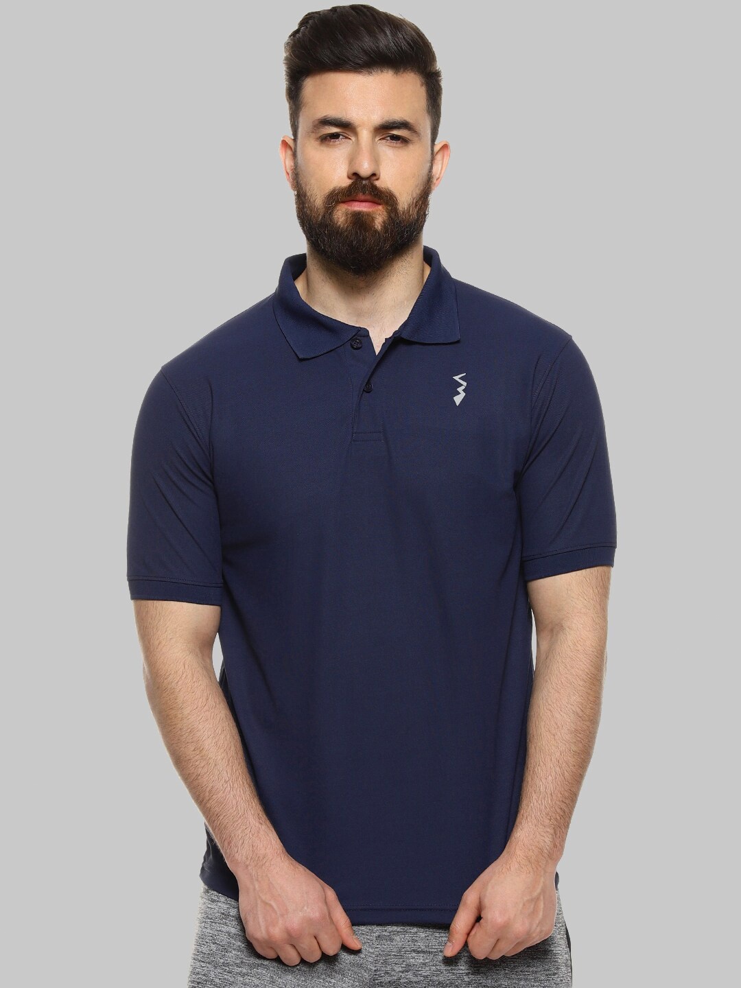 

Campus Sutra Navy Blue Polo Collar Short Sleeves Sports T-shirt