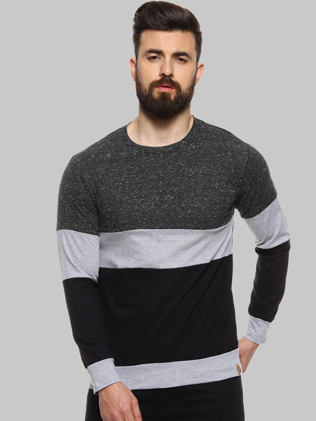 

Campus Sutra Charcoal Colourblocked Round Neck Long Sleeves Casual Cotton T-shirt