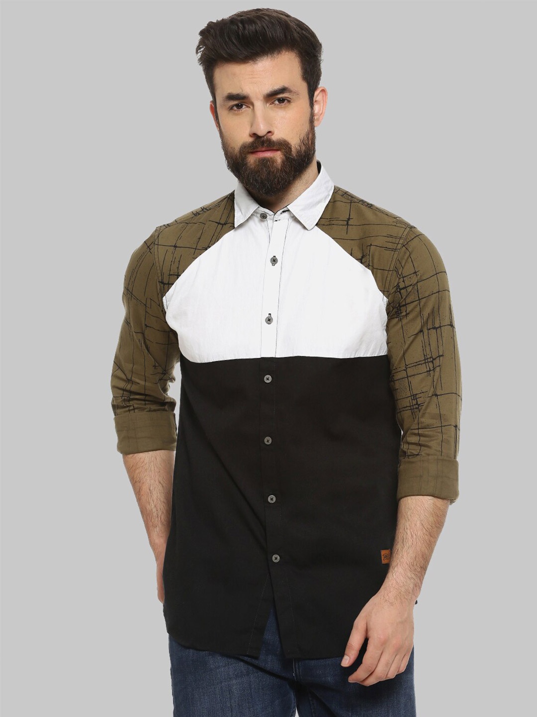 Campus Sutra Black & White Classic Colourblocked Cotton Casual Shirt