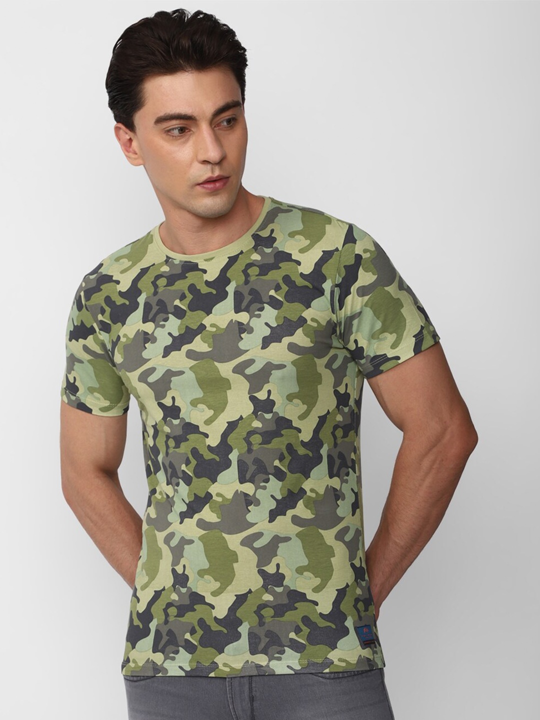 

Peter England Casuals Camouflage Printed Round Neck Slim Fit T-Shirt, Green