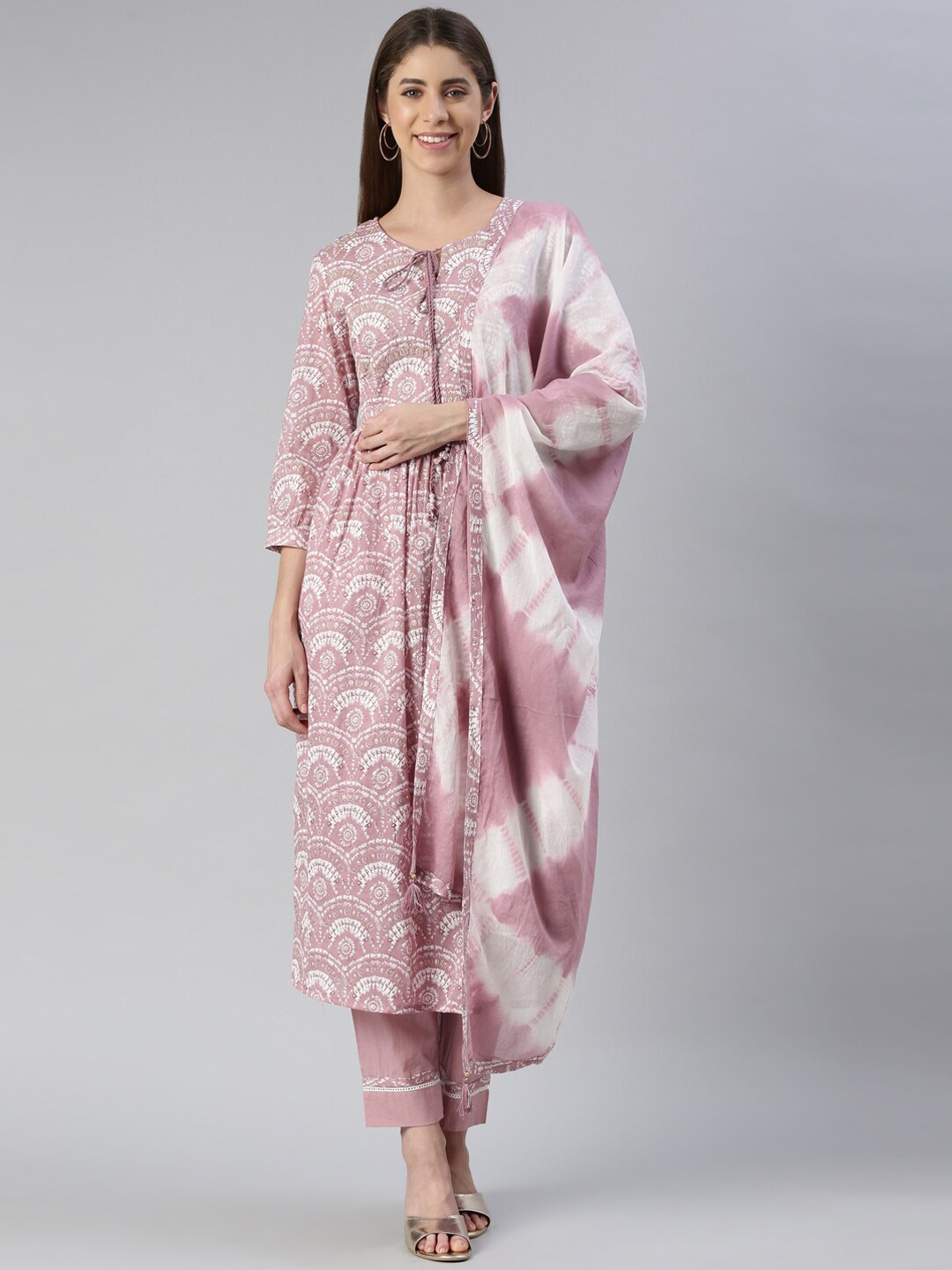 

Neerus Ethnic Motifs Printed Thread Work Kurta with Trousers & Dupatta, Mauve