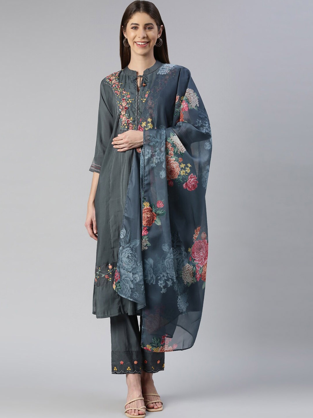 

Neerus Floral Embroidered Sequined A-Line Kurta with Trousers & Dupatta, Grey