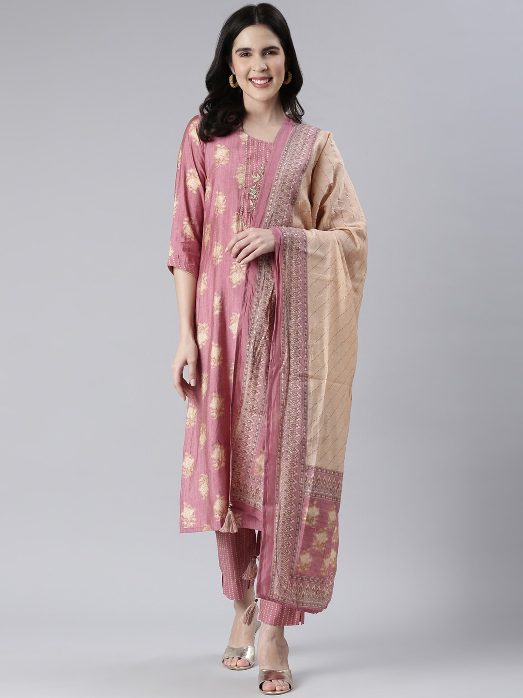 

Neerus Ethnic Motifs Printed Sequinned Kurta With Trousers & Dupatta, Pink