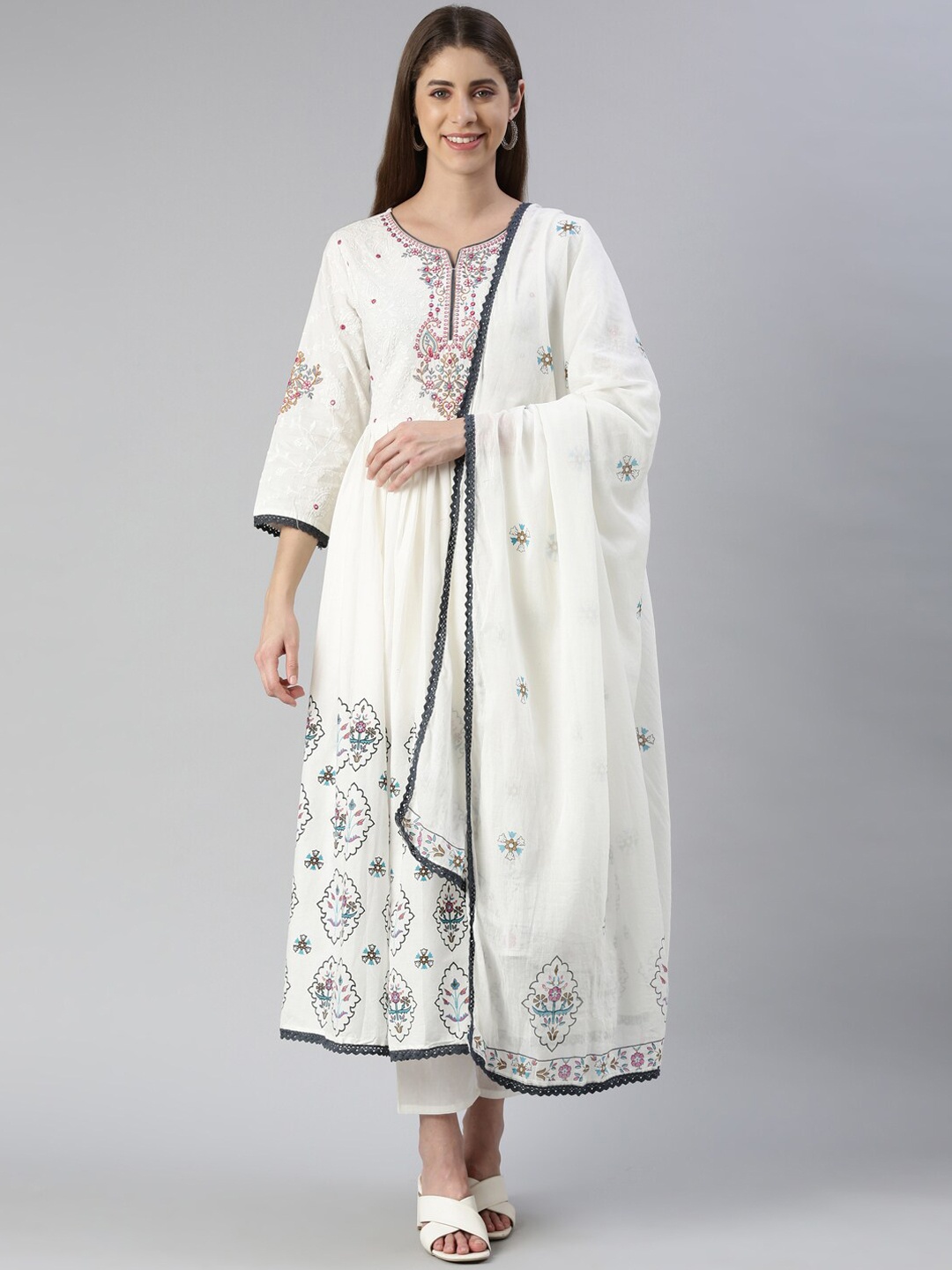 

Neerus Floral Embroidered Mirror Work Kurta with Trousers & With Dupatta, White