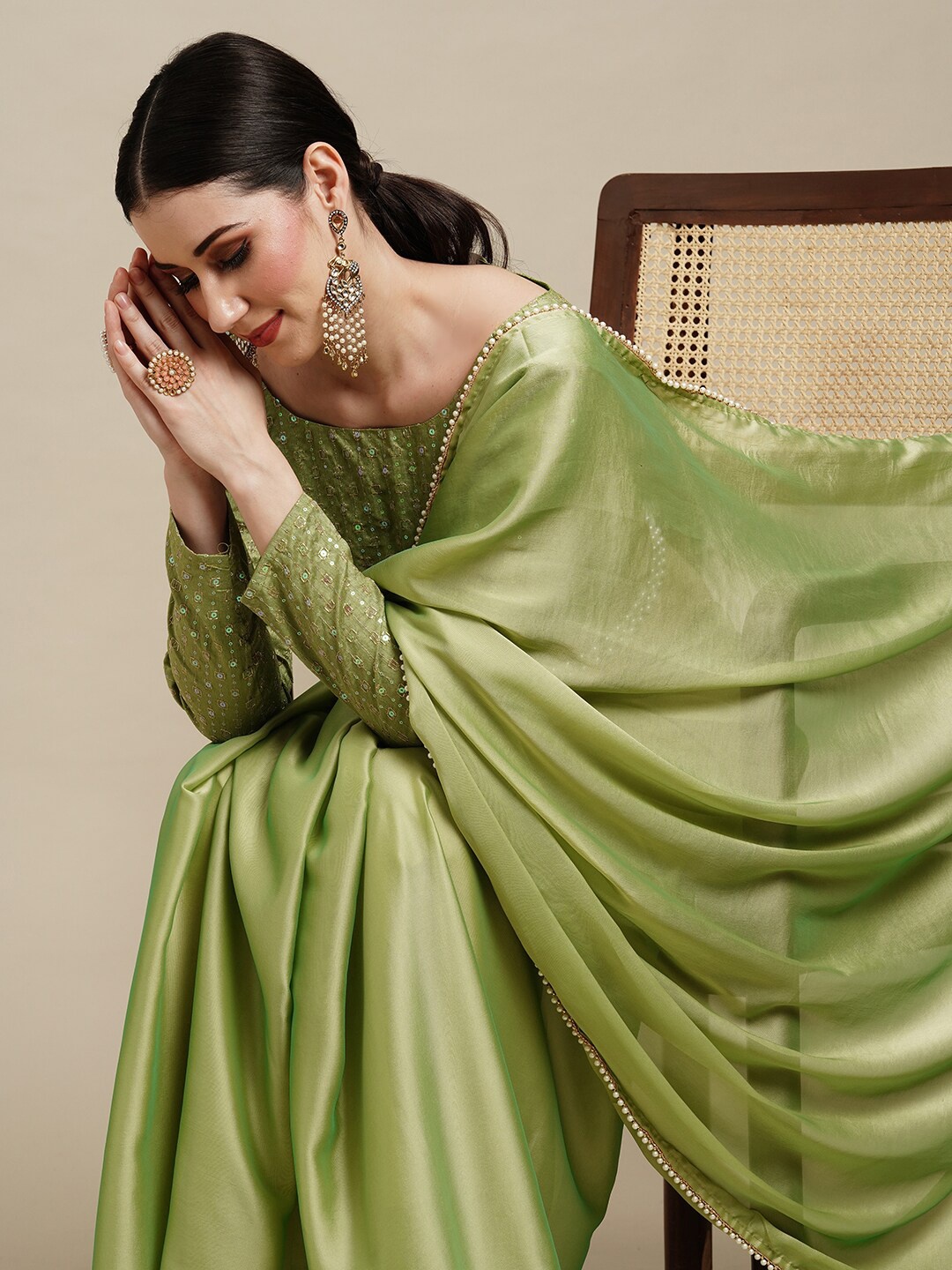

Anouk Green & Gold-Toned Pure Georgette Saree