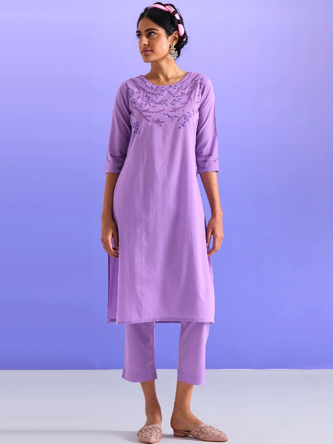 

OKHAI Floral Embroidered Pure Cotton Kurta with Trousers, Purple