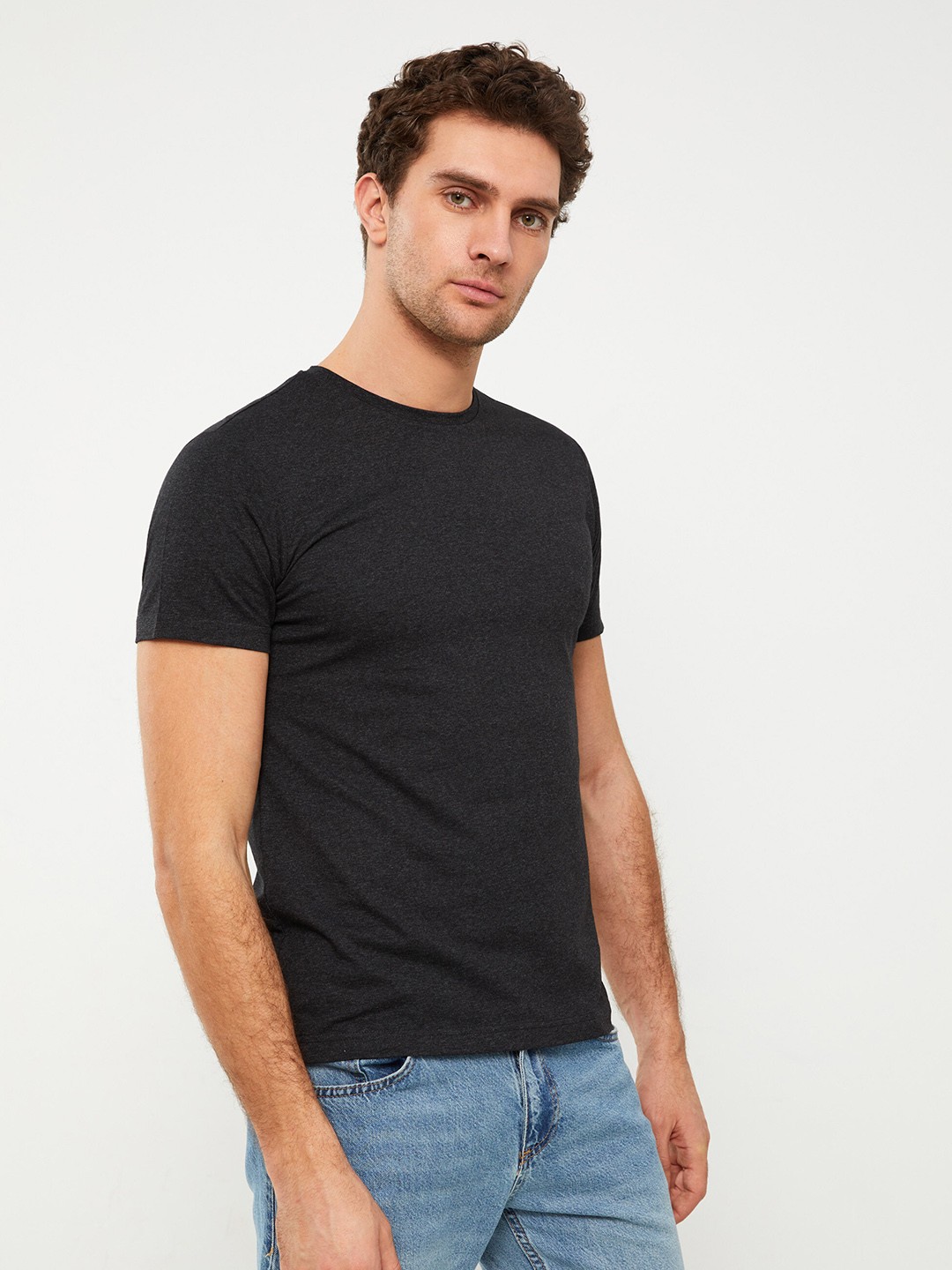 

LC Waikiki Slim Fit T-shirt, Black