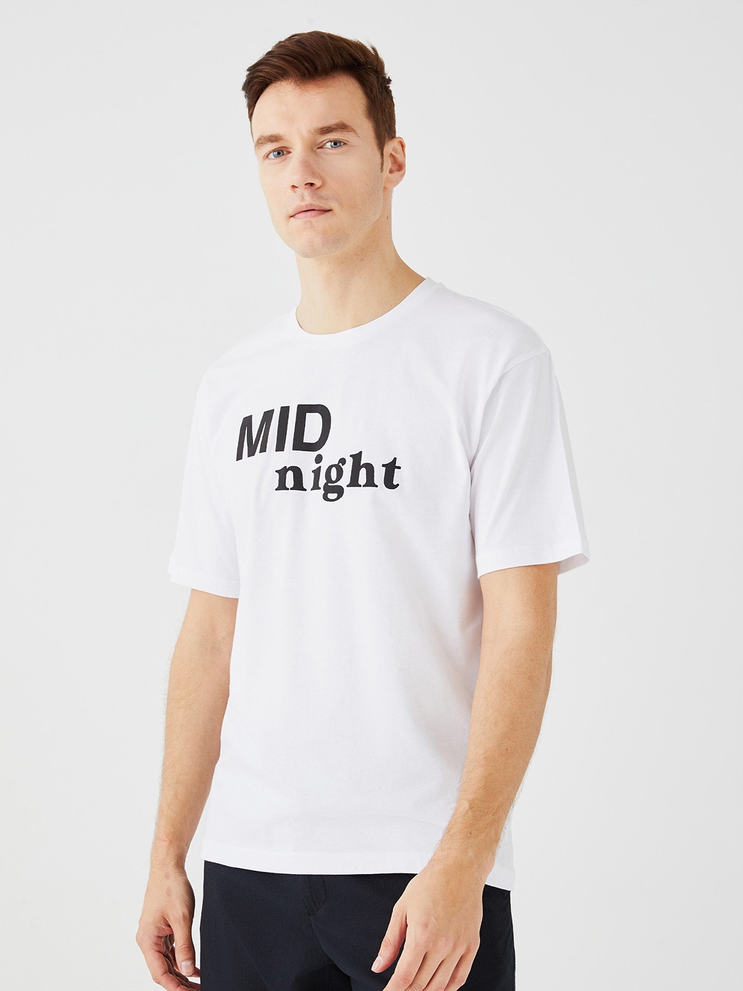 

LC Waikiki Men Typography Printed Pure Cotton T-shirt, White