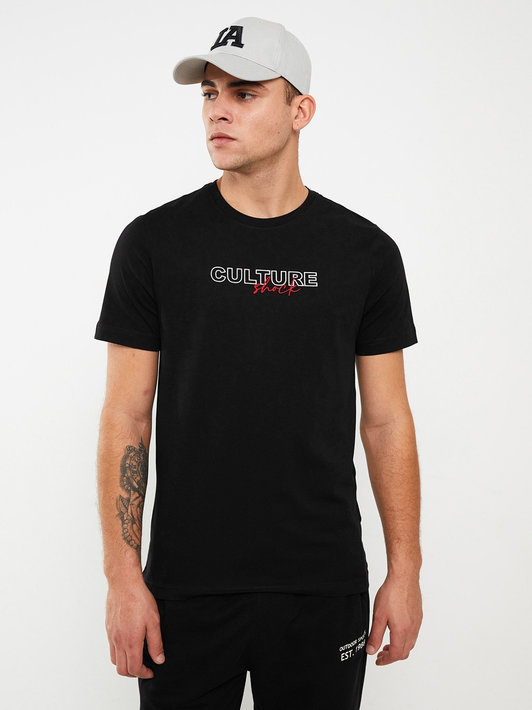 

LC Waikiki Typography Printed Pure Cotton T-shirt, Black