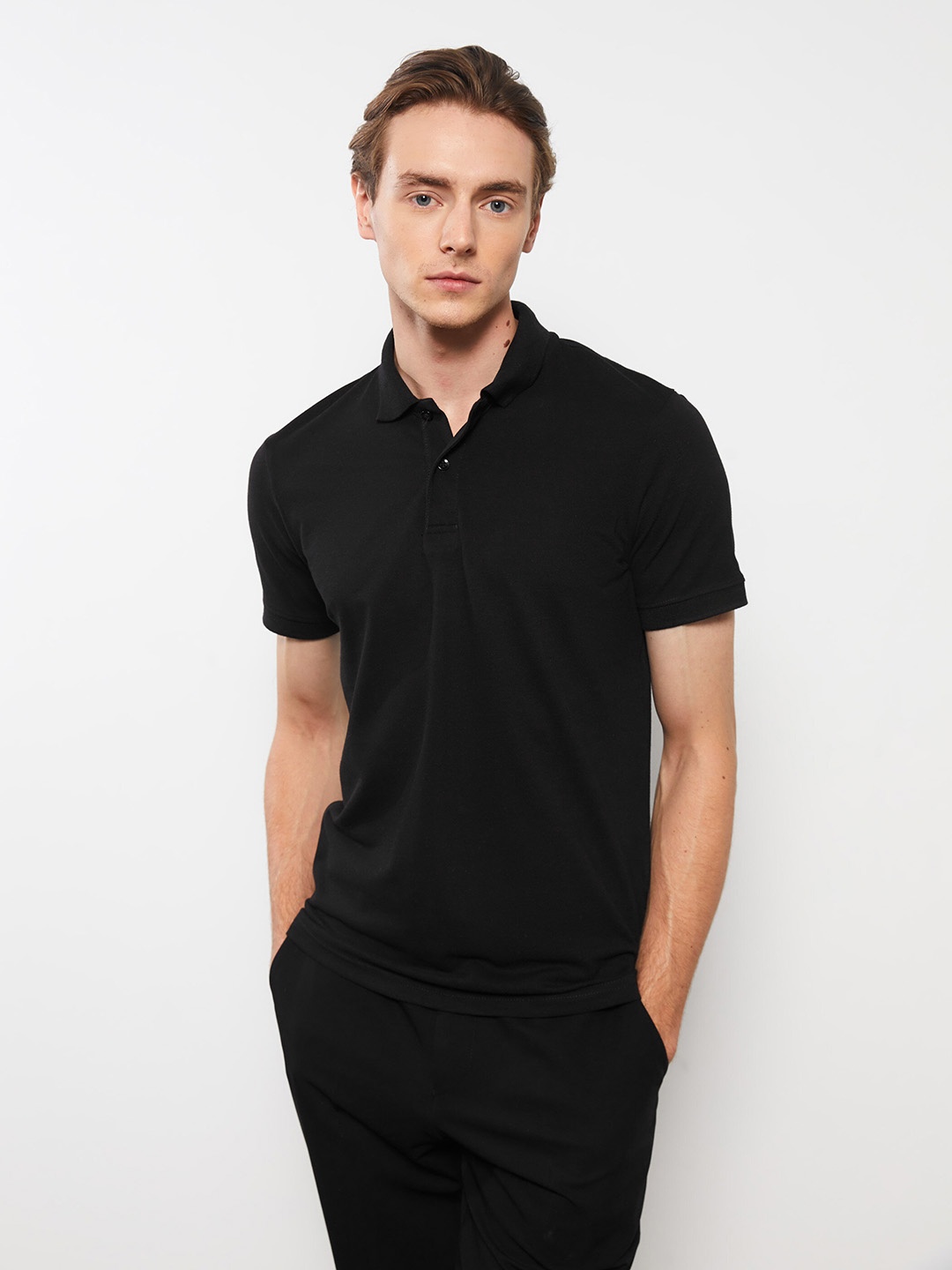 

LC Waikiki Polo Collar Slim Fit T-shirt, Black