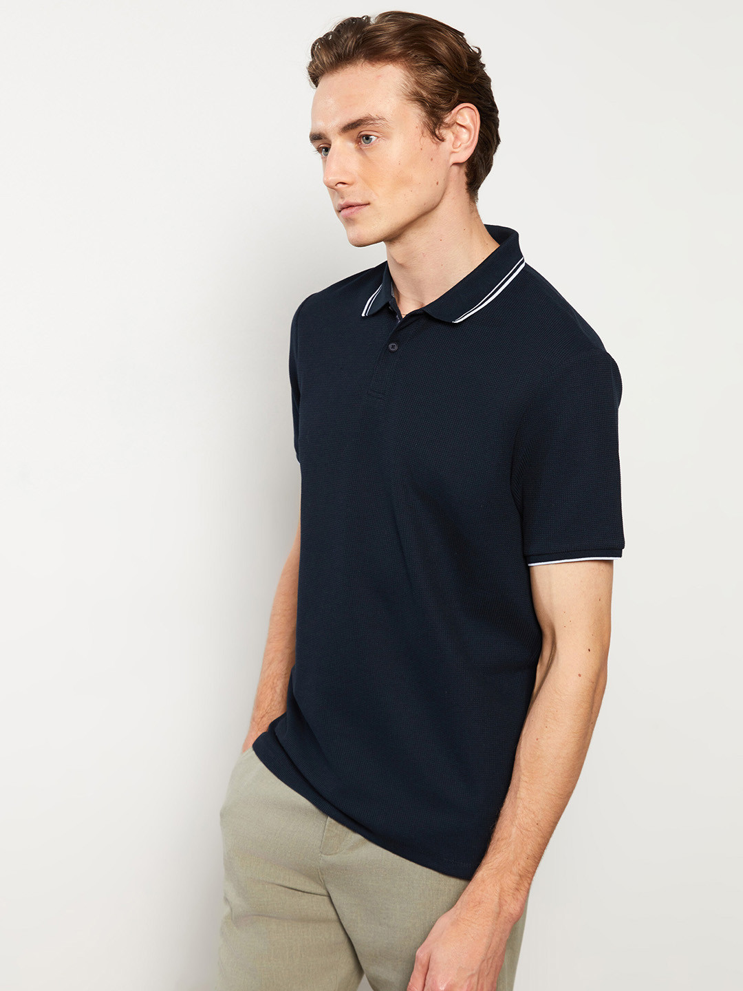 

LC Waikiki Polo Collar Slim Fit T-shirt, Navy blue