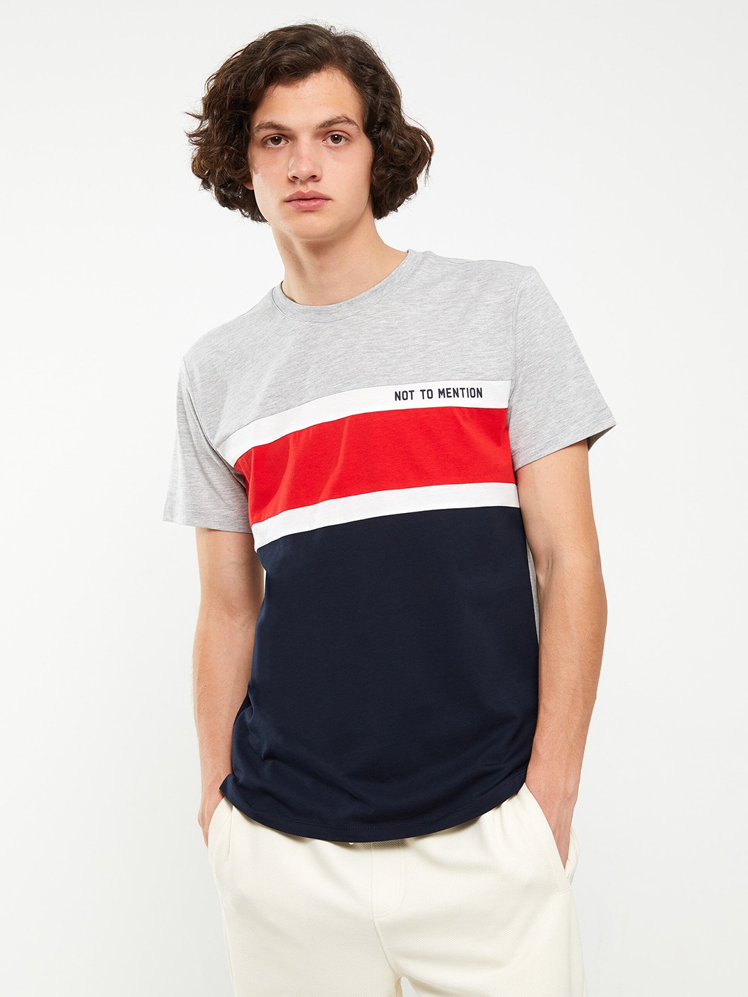 

LC Waikiki Colourblocked Cotton T-shirt, Navy blue